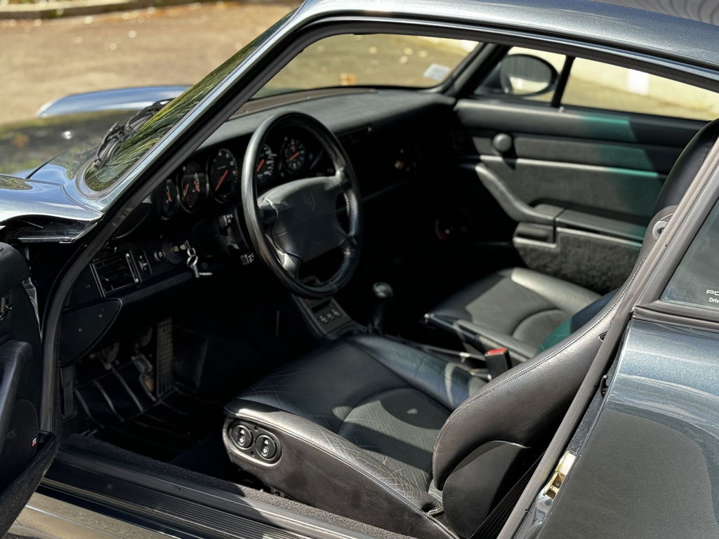Porsche 993 Carrera