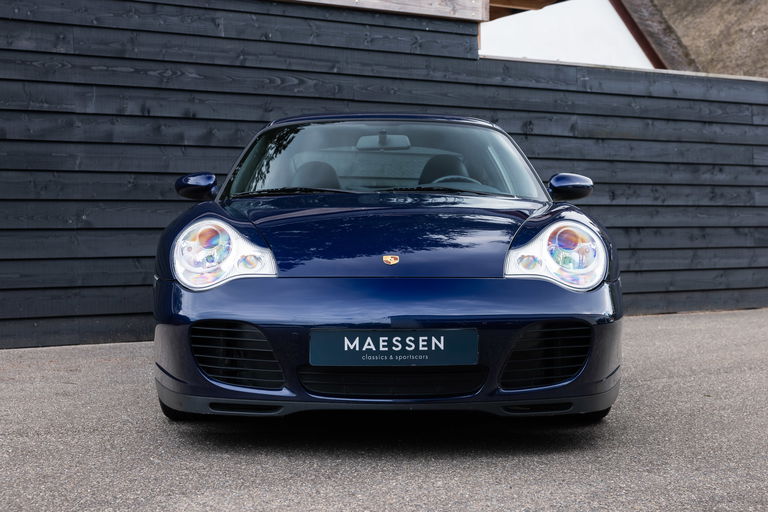 Porsche 996 Carrera 4S