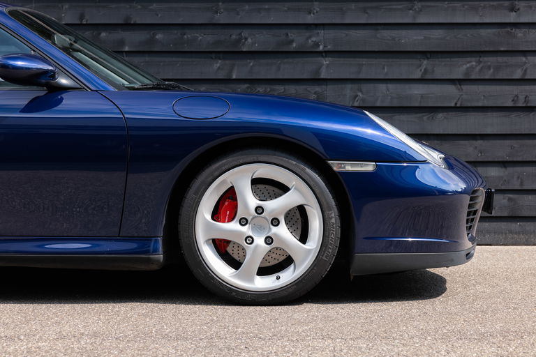 Porsche 996 Carrera 4S