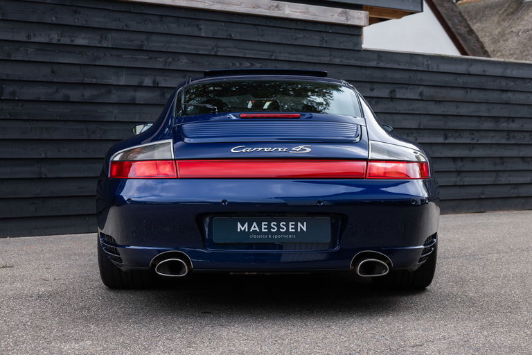 Porsche 996 Carrera 4S