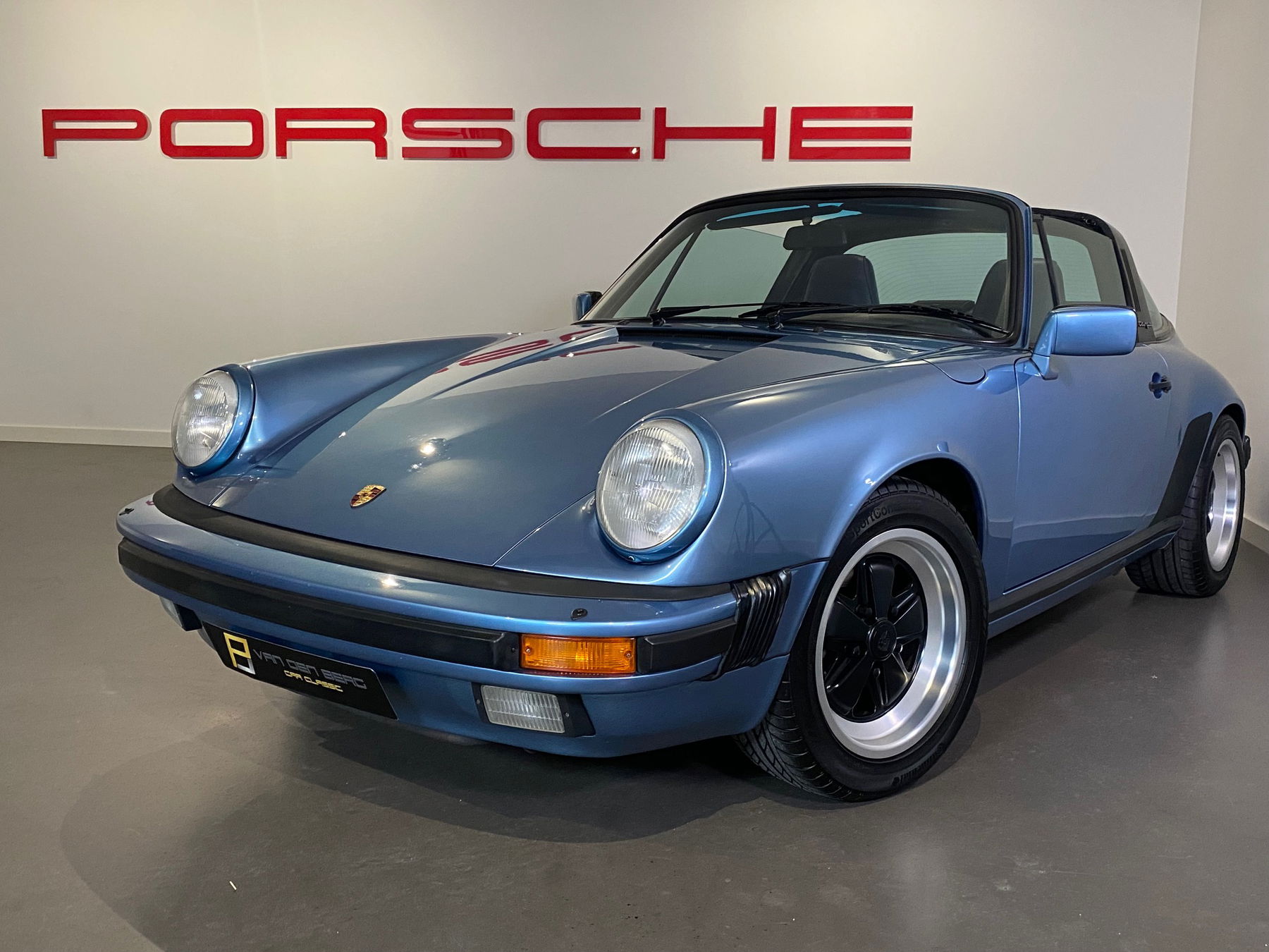 ポルシェ Carrera '85 Hi-Detail l Series Porsche 911 Carrera 3.2 WTL 1985 - elferspot.com