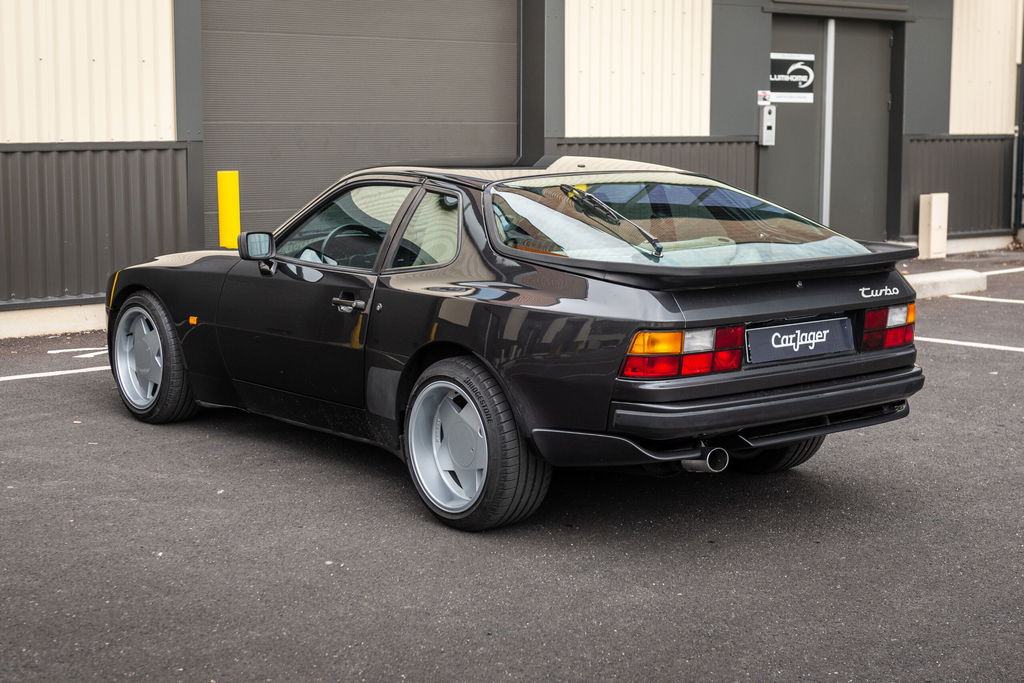 Porsche 944 Turbo Coupé