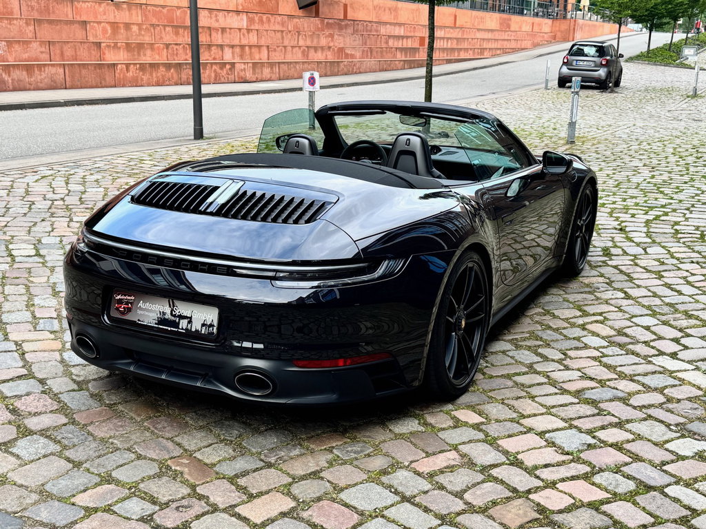 2022-porsche-911-carrera-gts