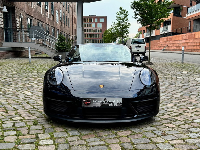 Porsche 992 Carrera GTS