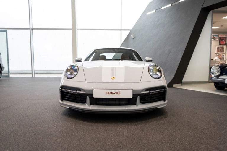 Porsche 992 Sport Classic