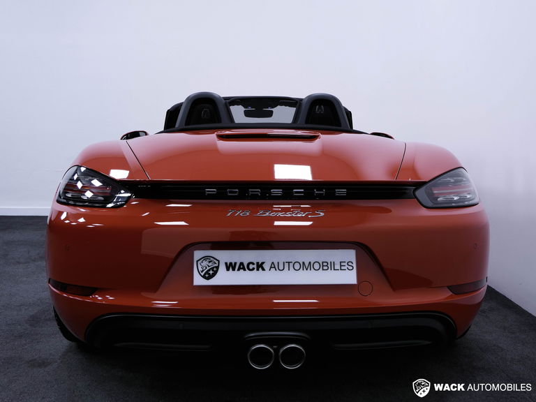 Porsche 718 Boxster S