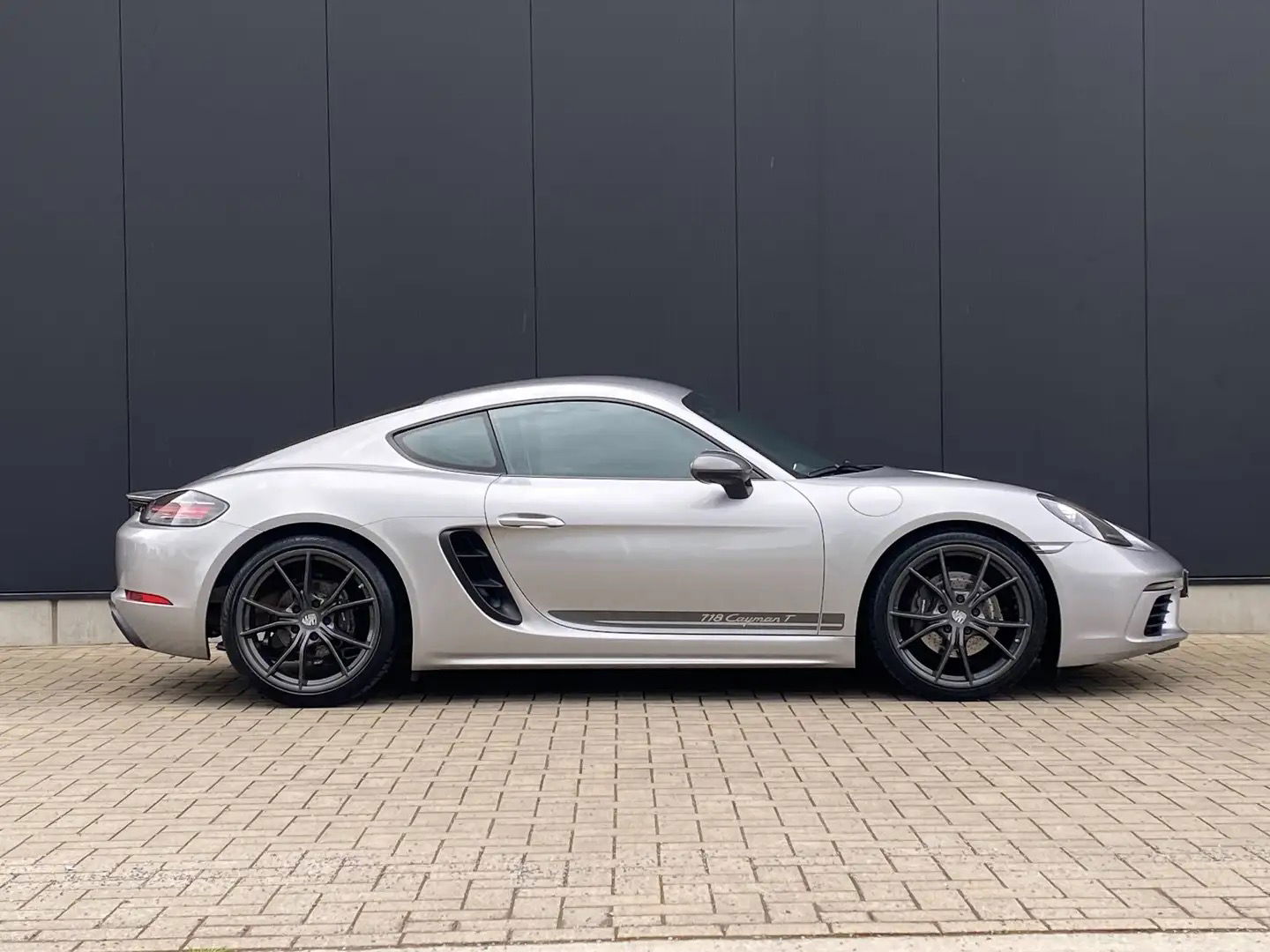 Right Side Kit| PORSCHE 718 CAYMAN T 2020 Right Side Kit| PORSCHE 718 CAYMAN T 2020