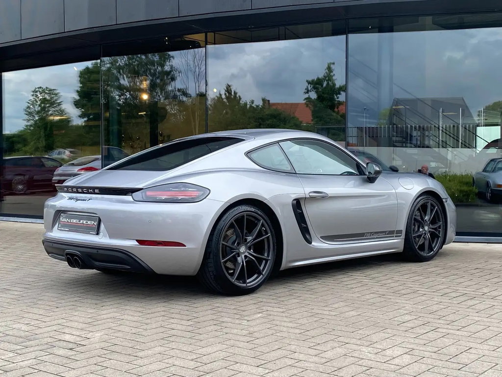 Porsche 718 Cayman T