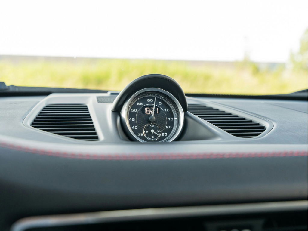 Porsche 991.2 Carrera GTS