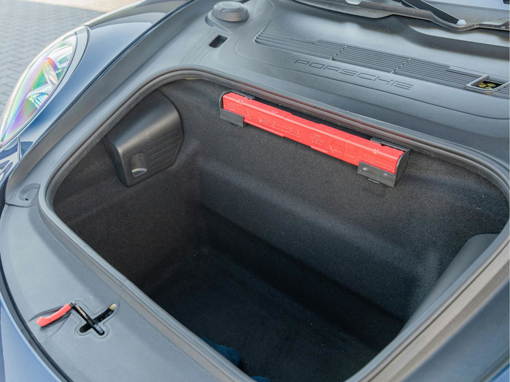 Porsche 991.2 Carrera GTS