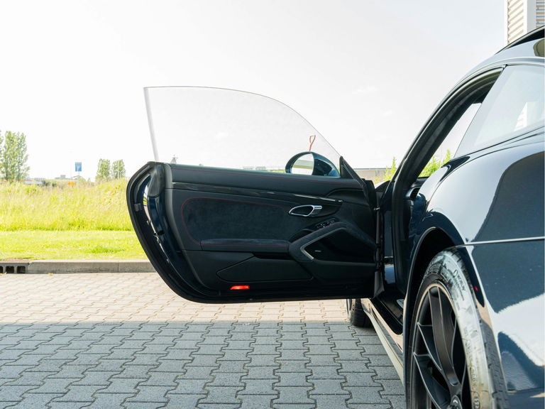 Porsche 991.2 Carrera GTS
