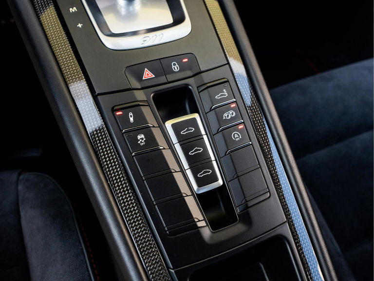 Porsche 991.2 Carrera GTS