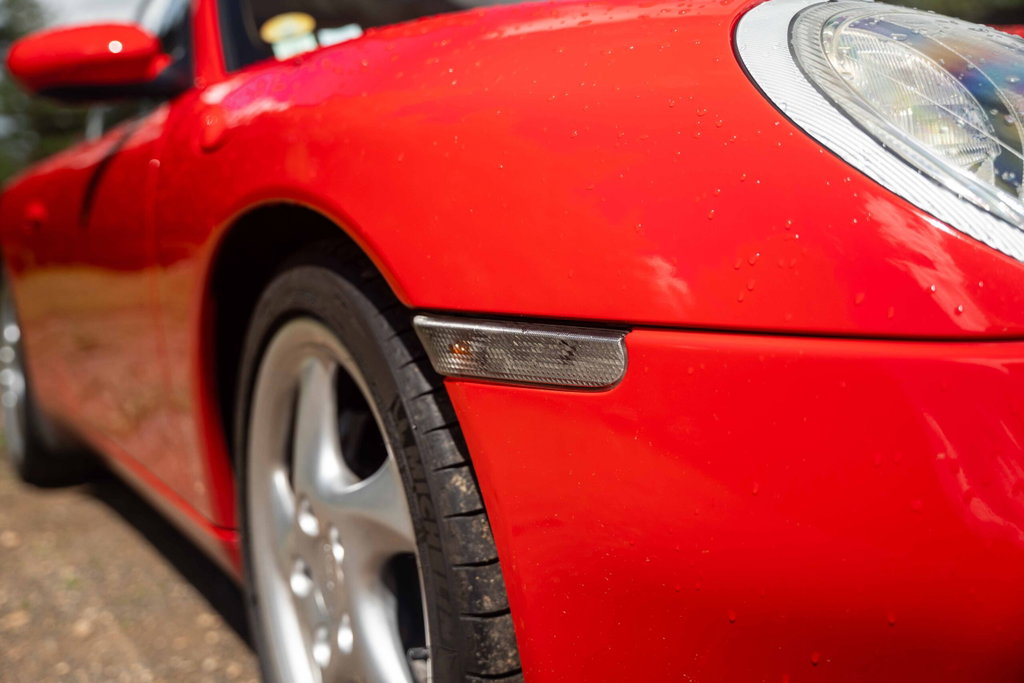 Porsche 996 Carrera 4