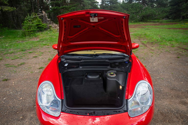 Porsche 996 Carrera 4