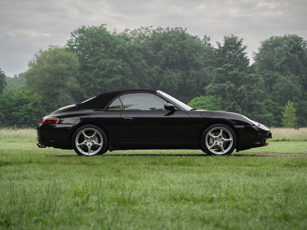 Porsche 996 Carrera 4