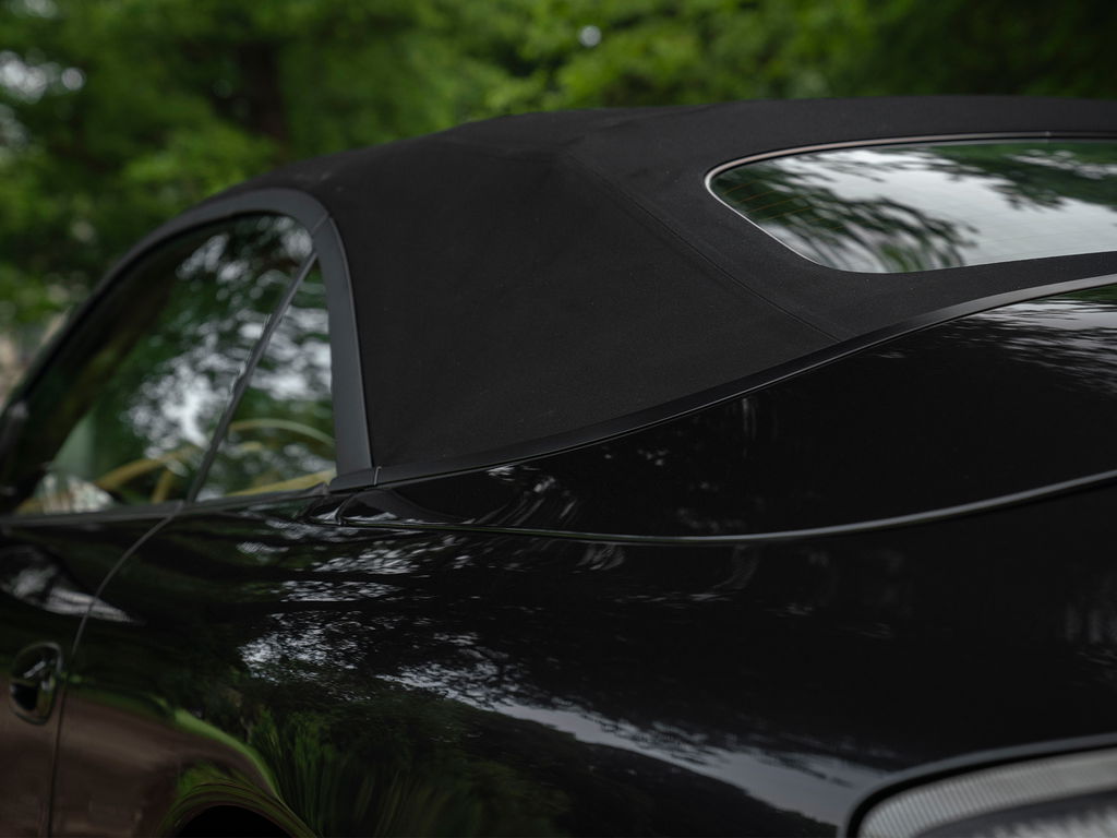 Porsche 996 Carrera 4