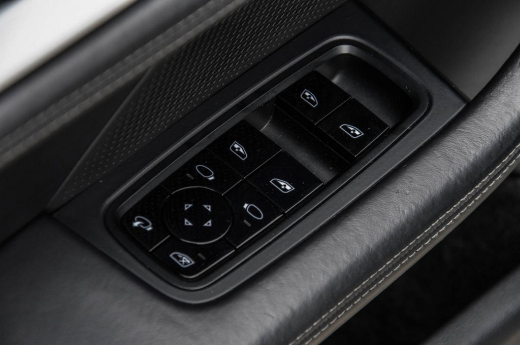 Porsche Taycan Turbo