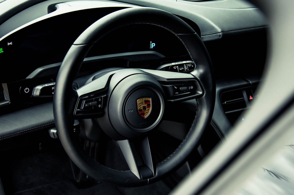 Porsche Taycan 4S Cross Turismo