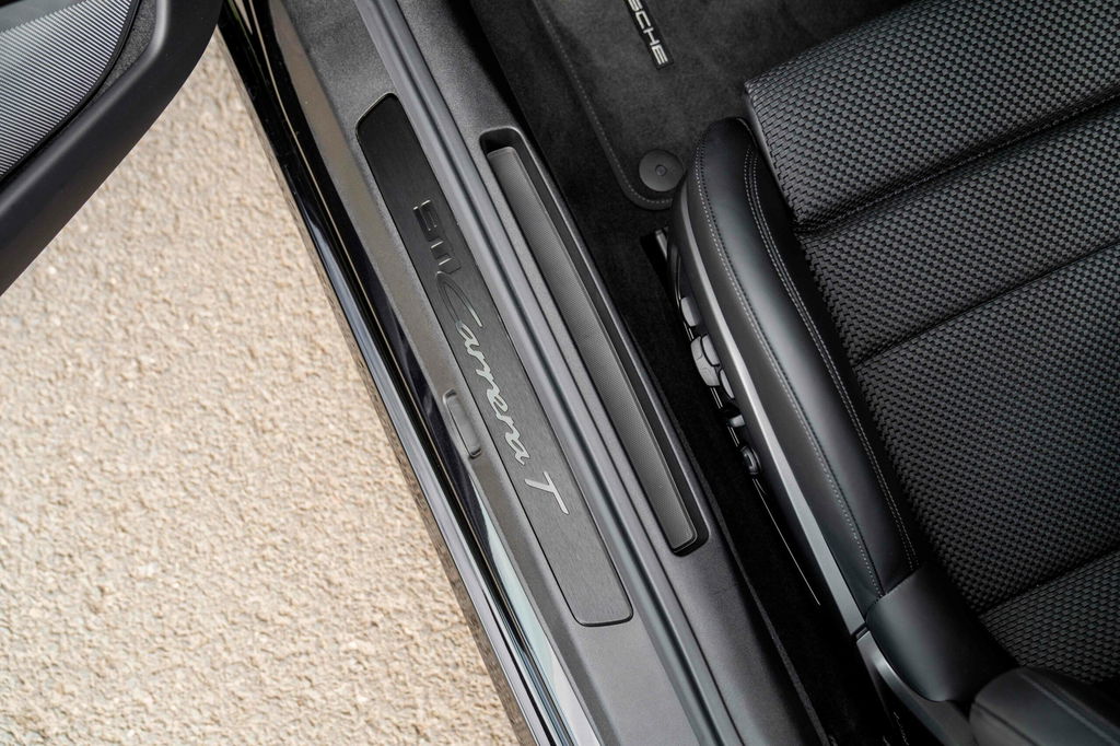 Porsche 992 Carrera T