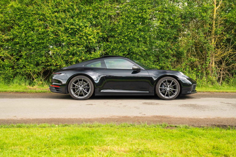 Porsche 992 Carrera T