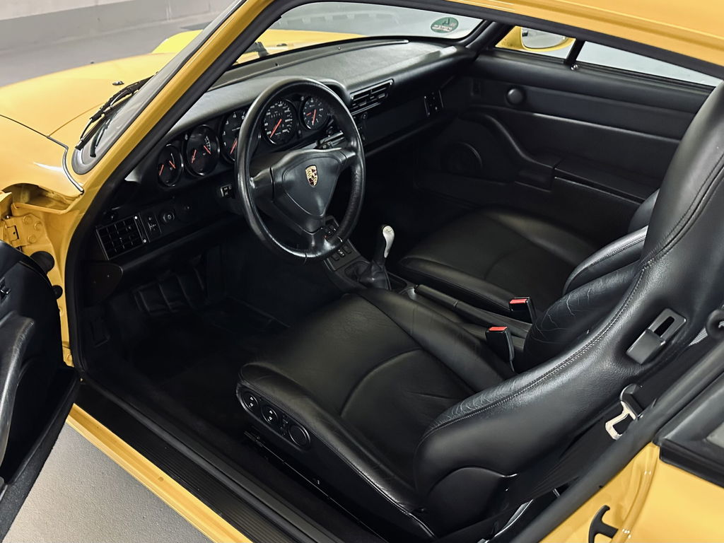 Porsche 993 Carrera