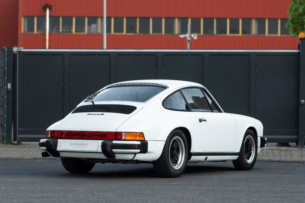 Porsche 911 Carrera 3,0