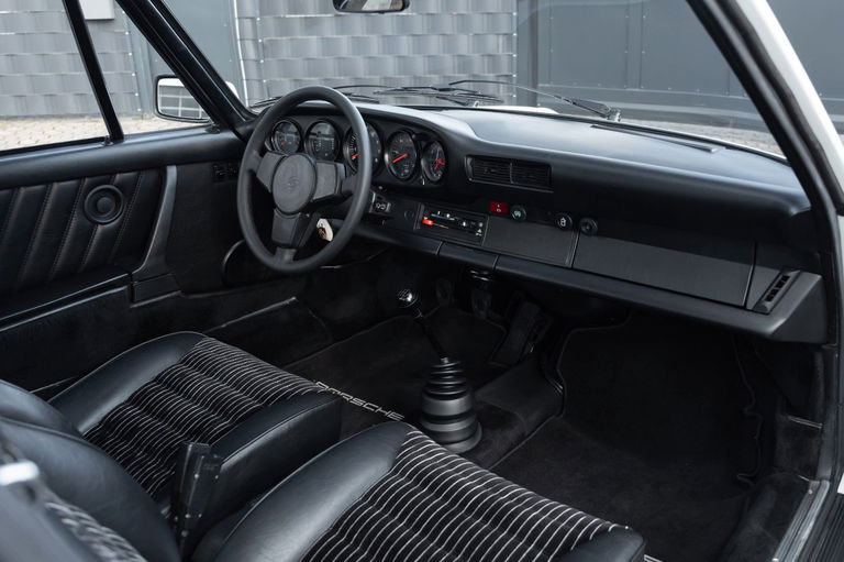 Porsche 911 Carrera 3,0