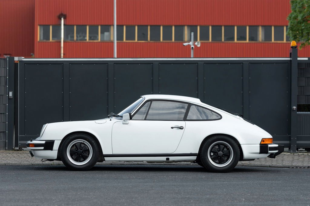 Porsche 911 Carrera 3,0