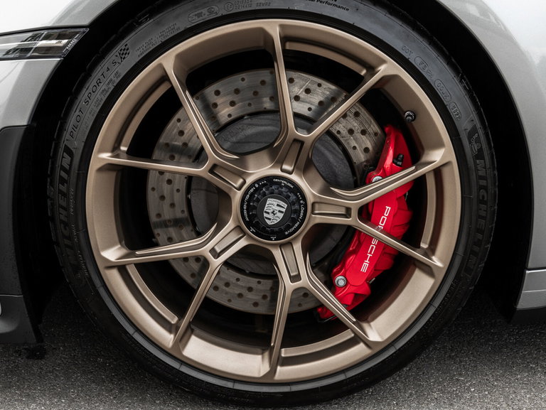 Porsche 992 GT3 Touring