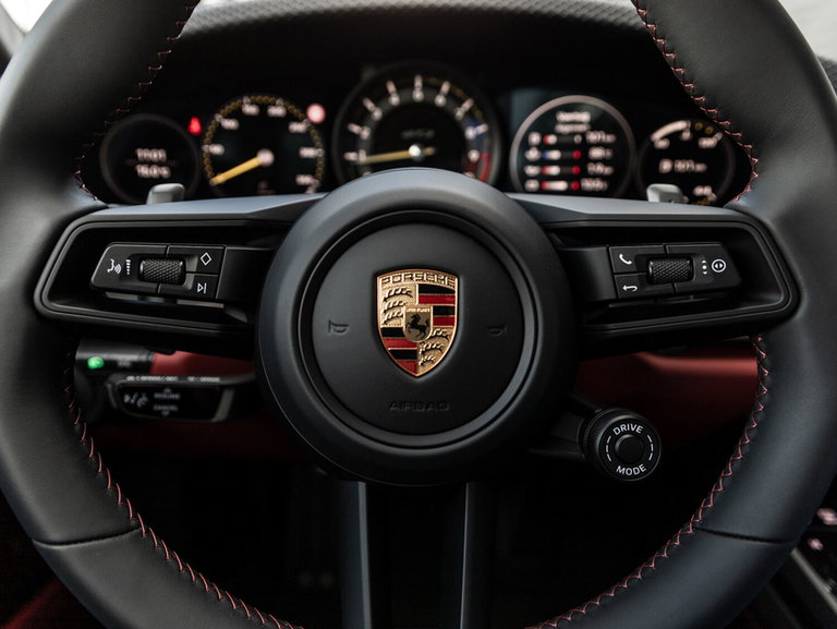 Porsche 992 GT3 Touring