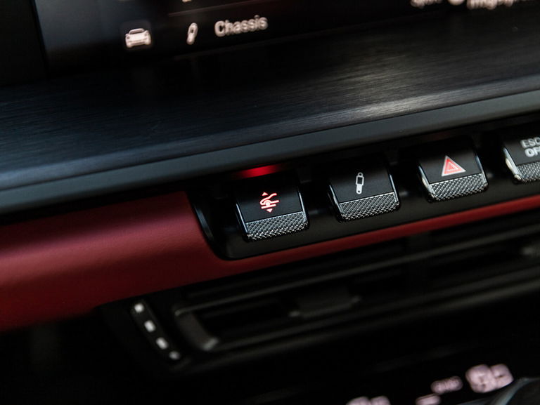 Porsche 992 GT3 Touring