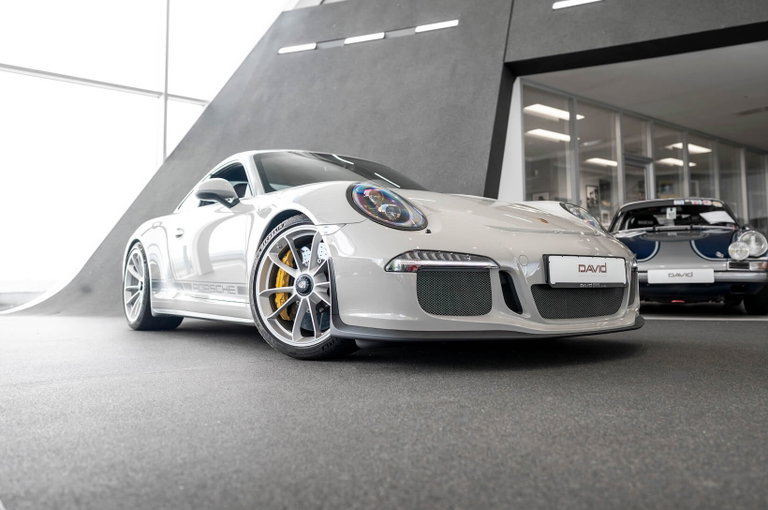 Porsche 911 R
