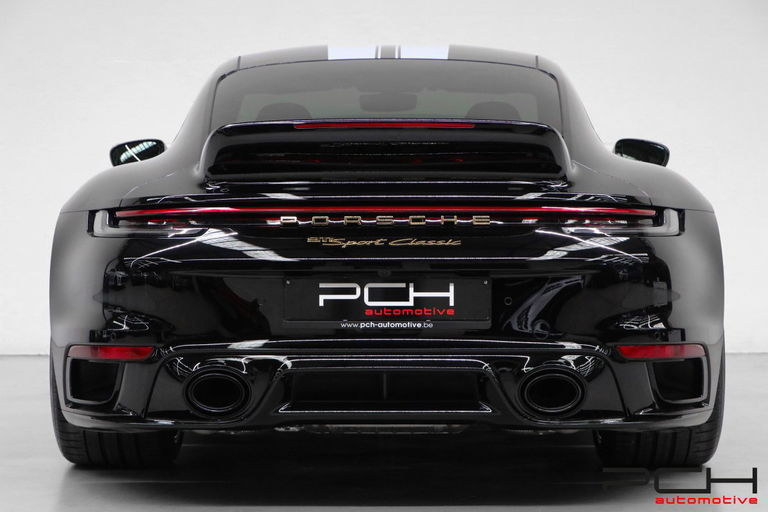 Porsche 992 Sport Classic