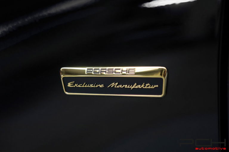 Porsche 992 Sport Classic