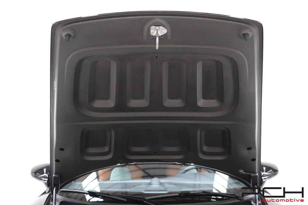 Porsche 992 Sport Classic