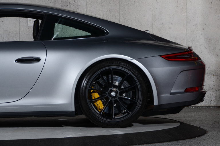 Porsche 991 GT3 Touring