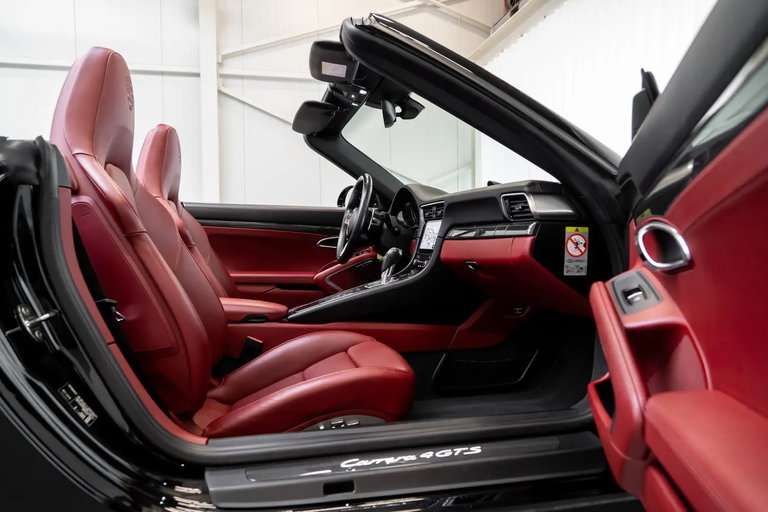 Porsche 991.2 Carrera 4 GTS