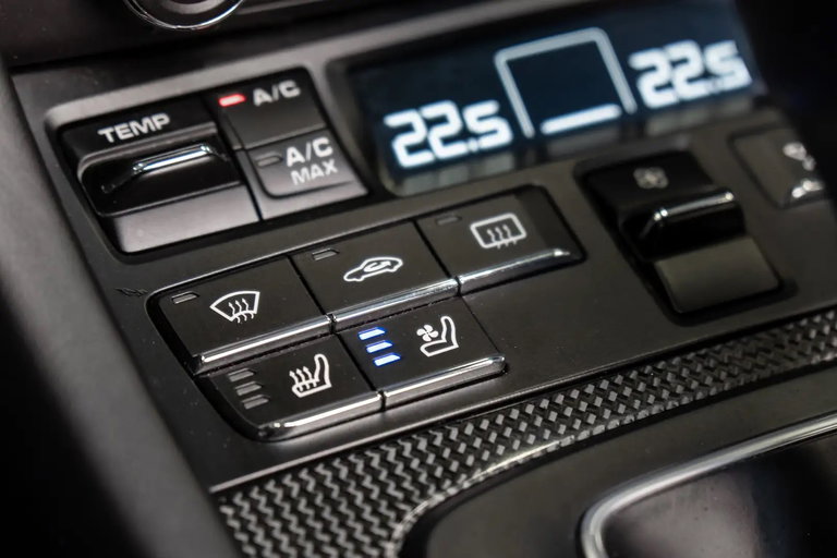 Porsche 991.2 Carrera 4 GTS