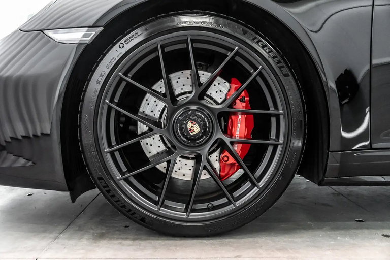 Porsche 991.2 Carrera 4 GTS