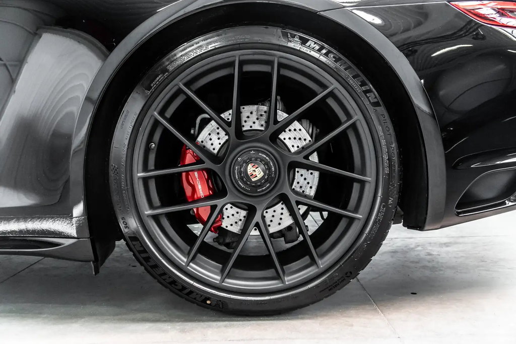 Porsche 991.2 Carrera 4 GTS