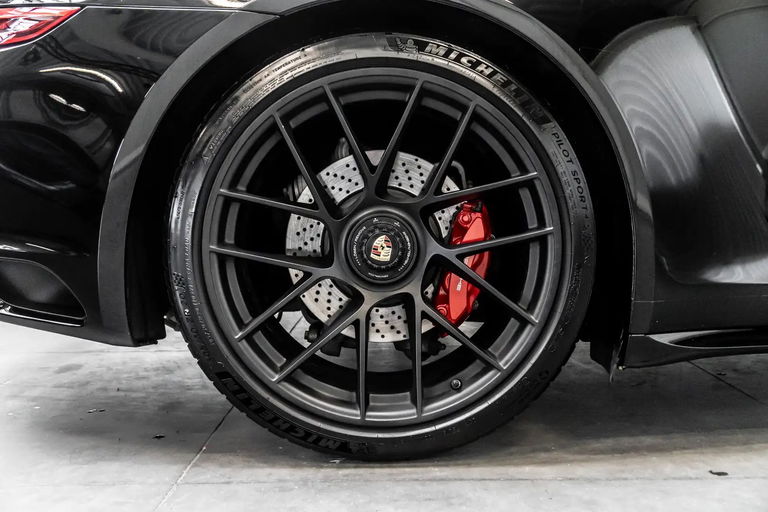 Porsche 991.2 Carrera 4 GTS