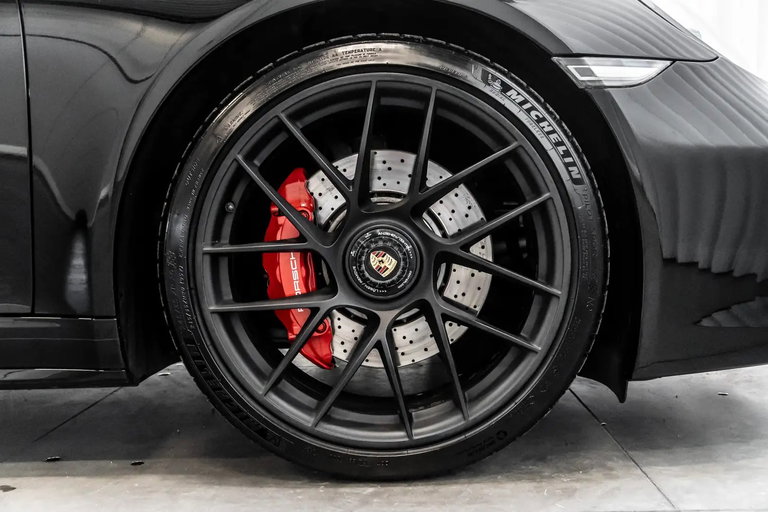 Porsche 991.2 Carrera 4 GTS