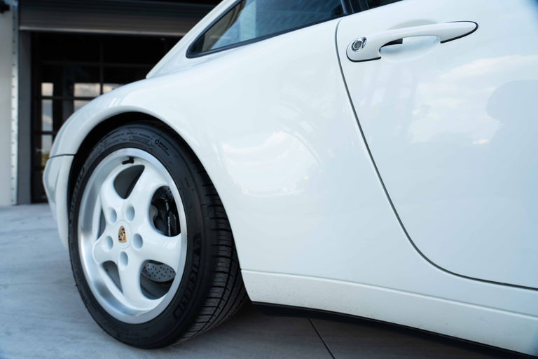 Porsche 993 Carrera