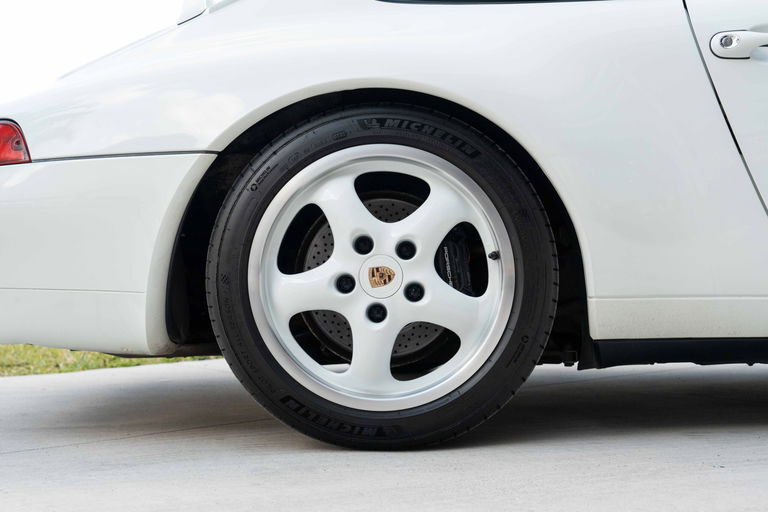 Porsche 993 Carrera