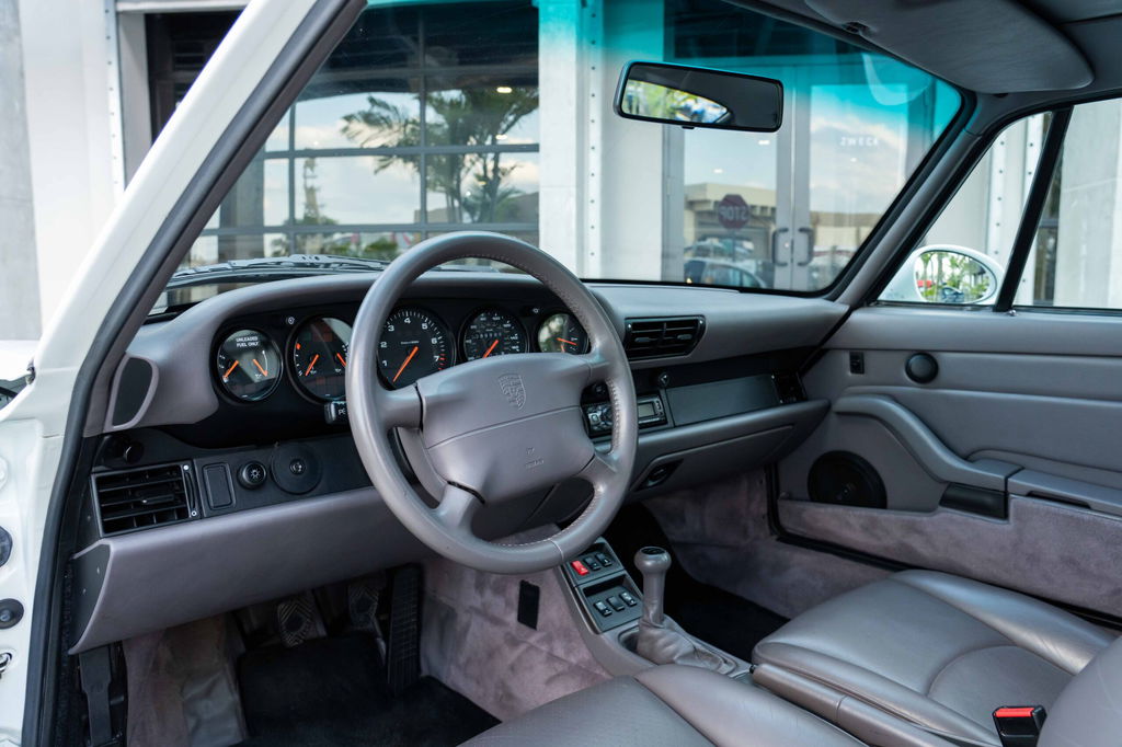 Porsche 993 Carrera