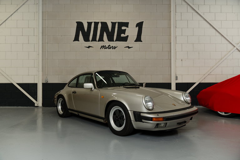 Porsche 911 Carrera 3.2