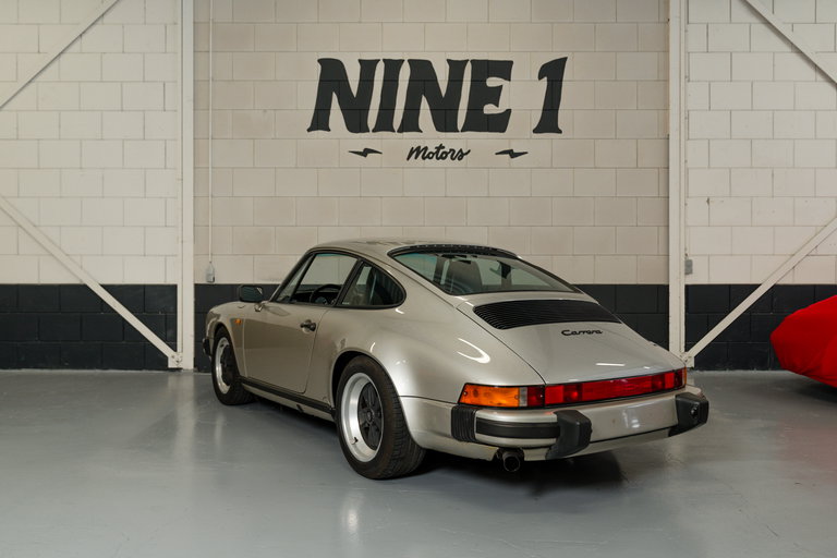 Porsche 911 Carrera 3.2