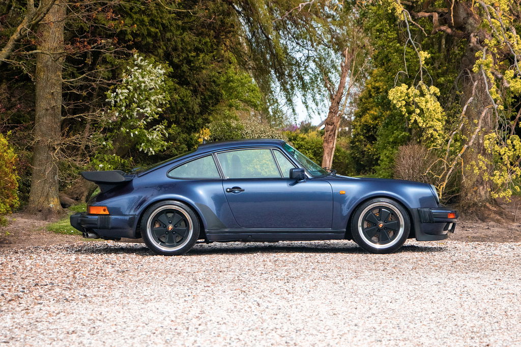 Porsche 911 Turbo 3.3