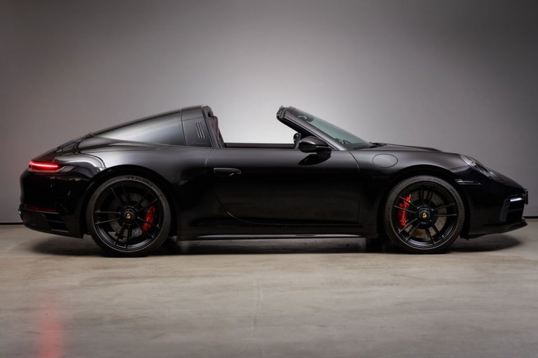 Porsche 992 Targa 4 GTS