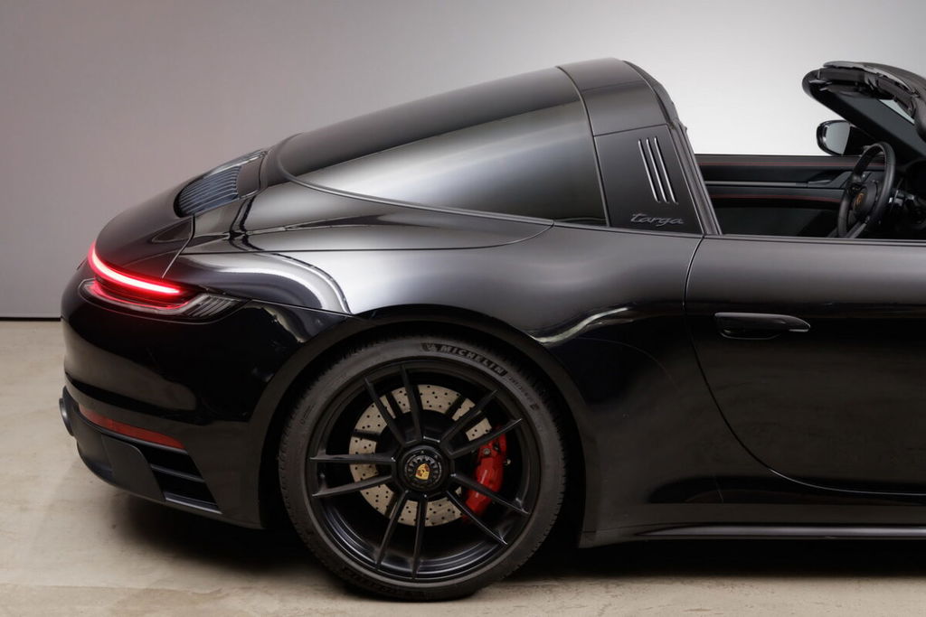 Porsche 992 Targa 4 GTS